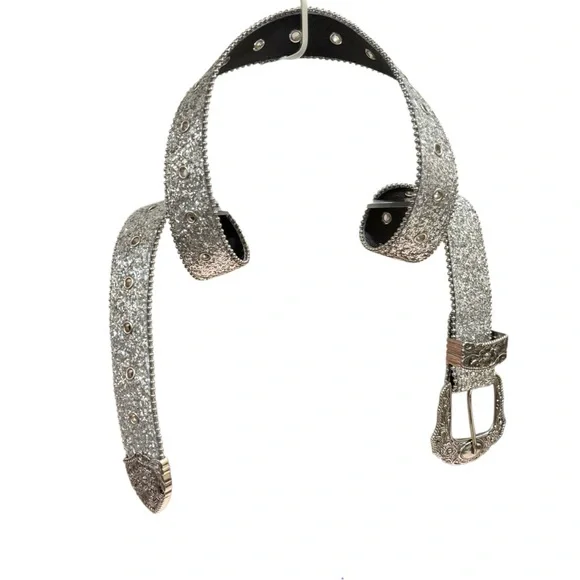 Buckle Glitz Rhinestone Belt - Picture 4 of 16